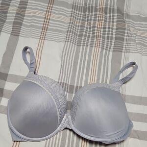 Victoria's Secret Light Gray Lace Bra